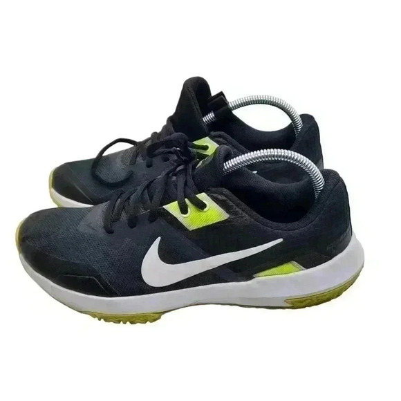 Nike varsity compete tr 3 Black And Green Men's size 8.5 - Picture 2 of 6